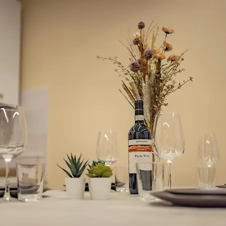 Апартаменти Tropical *