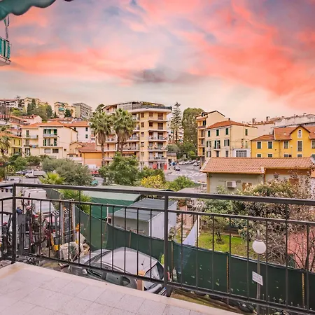 Apartment Tropical
